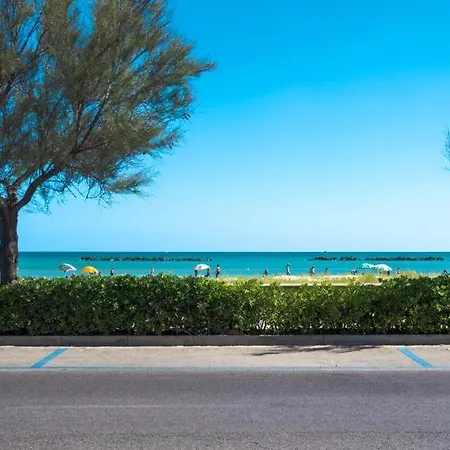 Casa Vacanze Romana - Fronte Mare * Senigallia